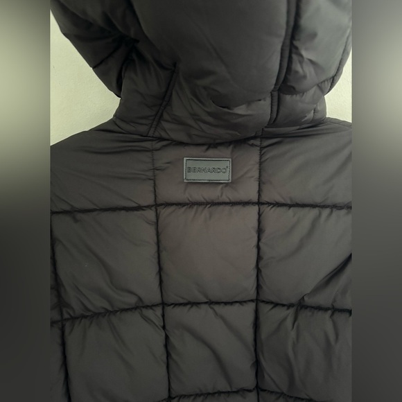 Bernardo Box Quilt Puffer Jacket in Black NWT - Picture 7 of 9